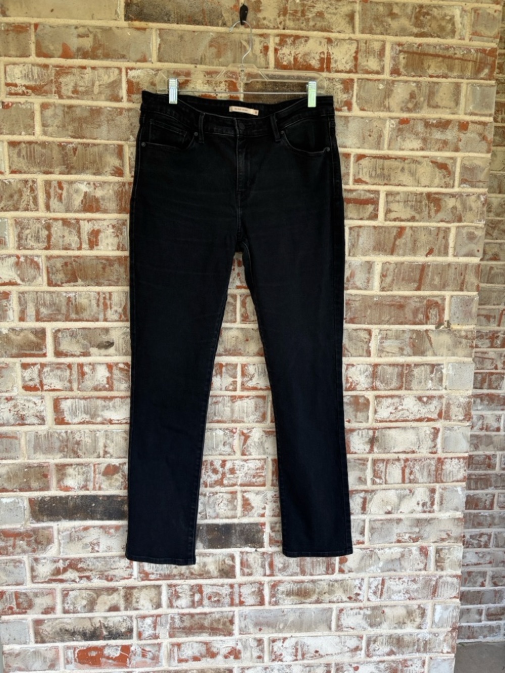 Levi Strauss Original Rivet Women’s Black Skinny Jeans